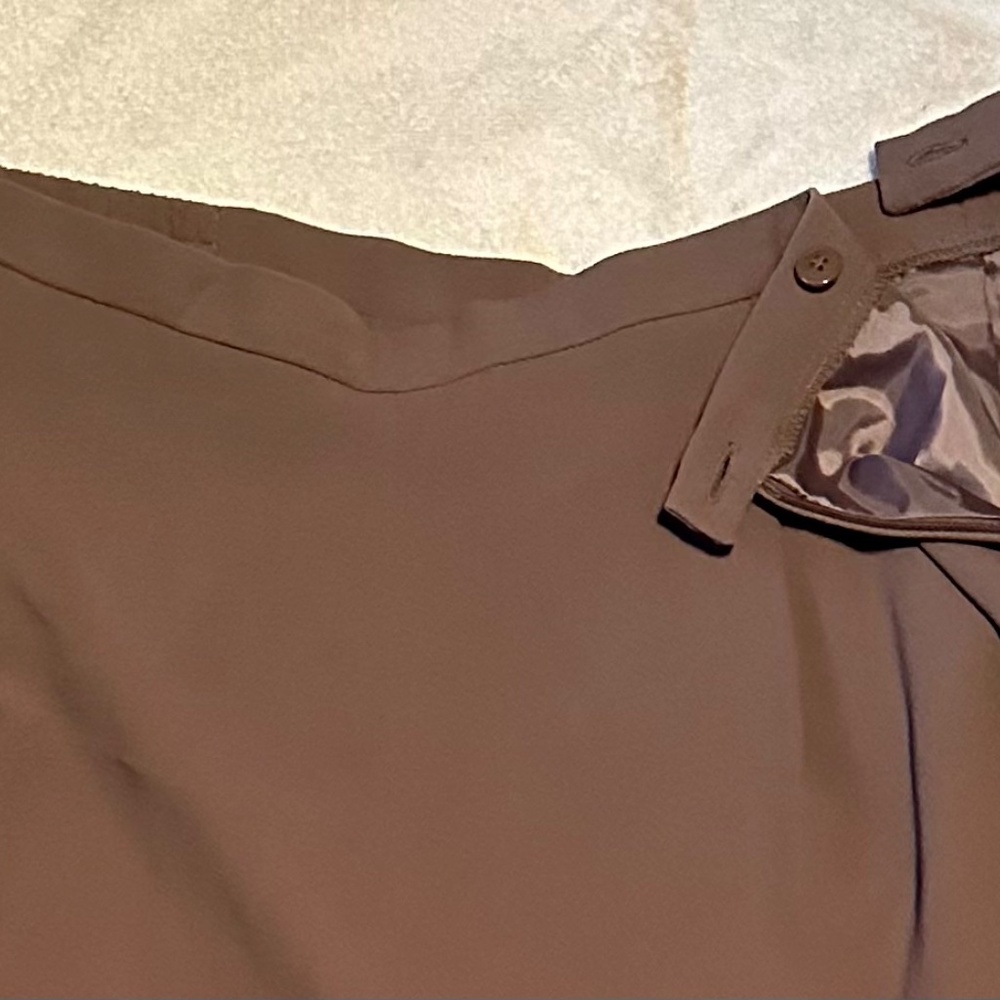 Gorgeous 3 Piece Women's Suit - Picture 5 of 6